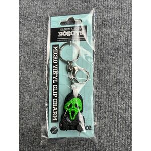 Robots - Ghost Face #006 - 2" Keychain‎ Clip Charm Vinyl Figure New Green Face